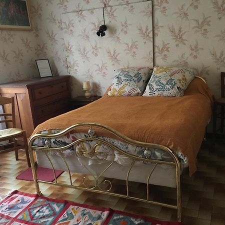 Bed and Breakfast Chez Christian LʼIsle-en-Dodon Exteriér fotografie