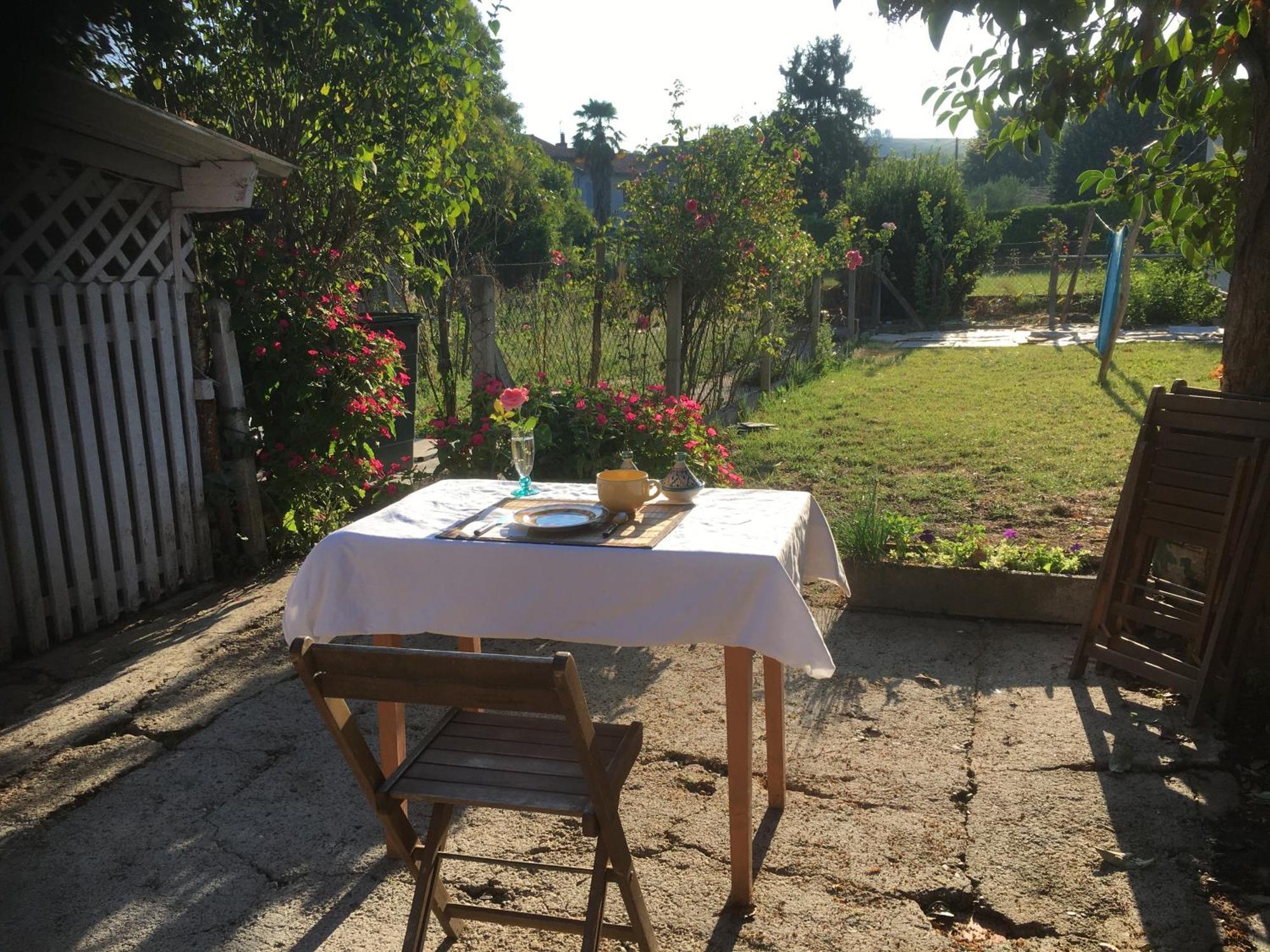 Bed and Breakfast Chez Christian LʼIsle-en-Dodon Exteriér fotografie